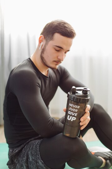1. Gym Accessories: Gym Shaker Bottle
